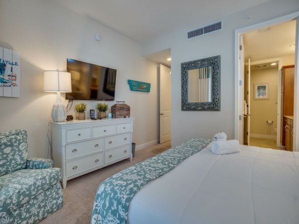 Anna Maria Island Holmes Beach Condo 1022566