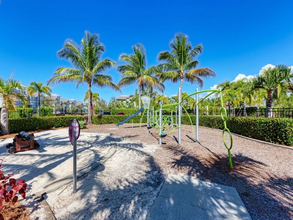 Anna Maria Island Holmes Beach Condo 1022566