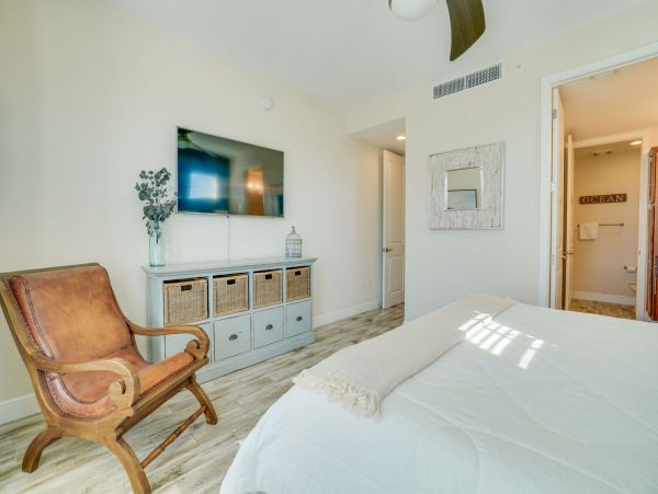 Anna Maria Island Holmes Beach Condo 1022568