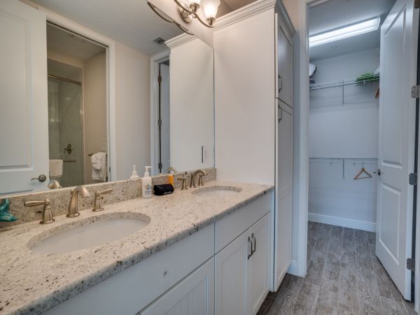 Anna Maria Island Holmes Beach Condo 1022569