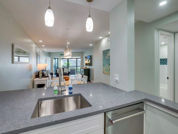 Beautiful Beachfront Condo with Gulf Views on Anna Maria Island