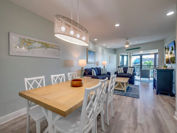 Beautiful Beachfront Condo with Gulf Views on Anna Maria Island
