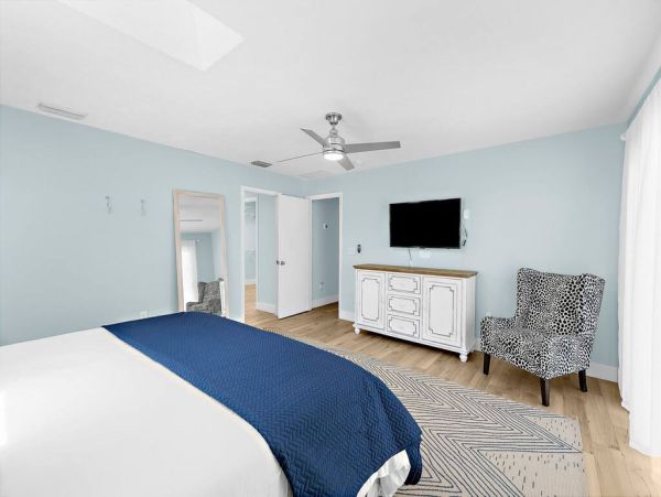 Anna Maria Island Holmes Beach Home 1022576