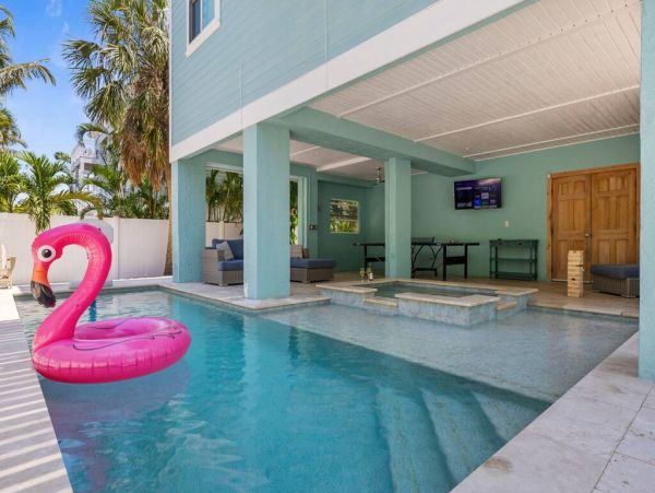 Anna Maria Island Holmes Beach Home 1022576