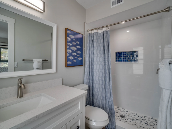 Anna Maria Island Beachfront Condo - 2BR Vacation Rental with Pool