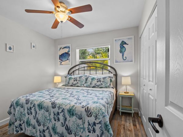 2 Blocks to Beach Vacation Rental in Anna Maria Island