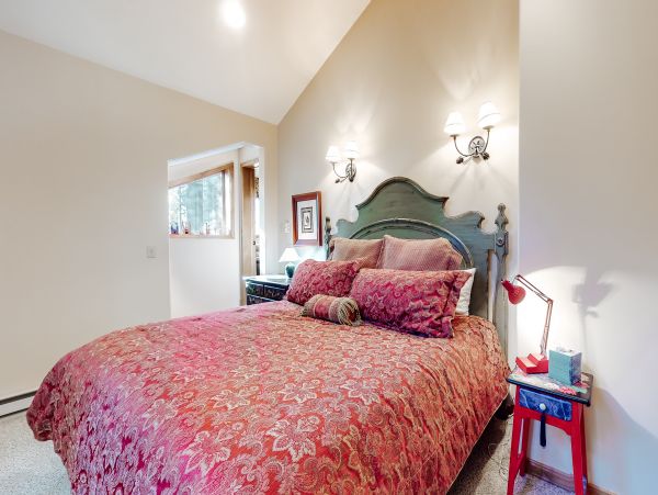 Vail Lionshead Home 1022596