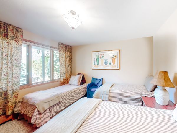 Vail Lionshead Home 1022596