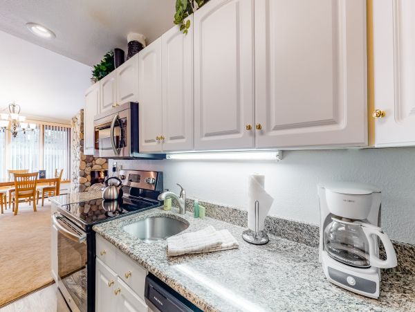 Vail Lionshead Home 1022600