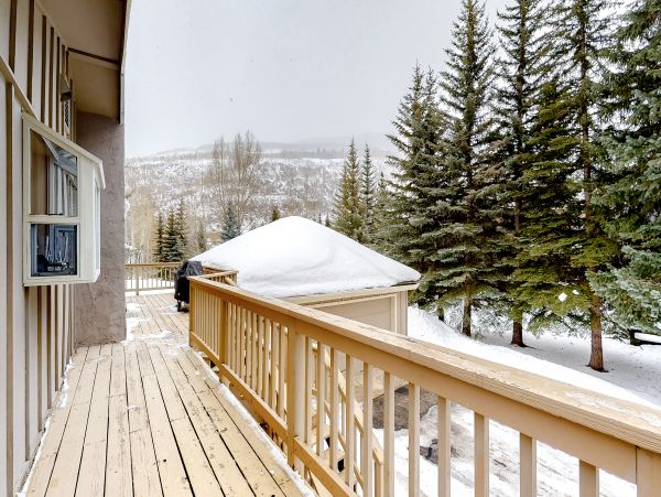 Steps to East Vail shuttle