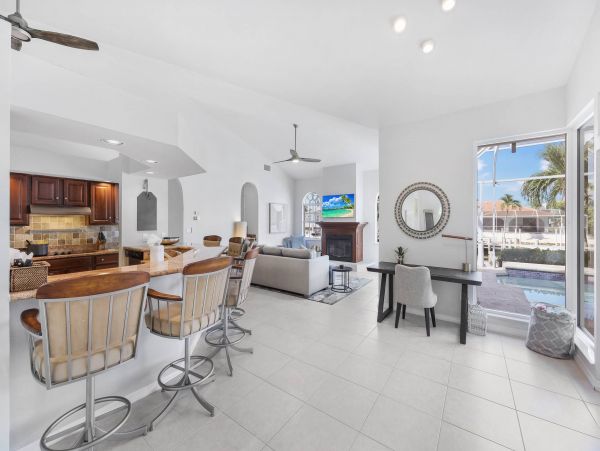 Marco Island 3 Bedroom House with Pool & Canal View