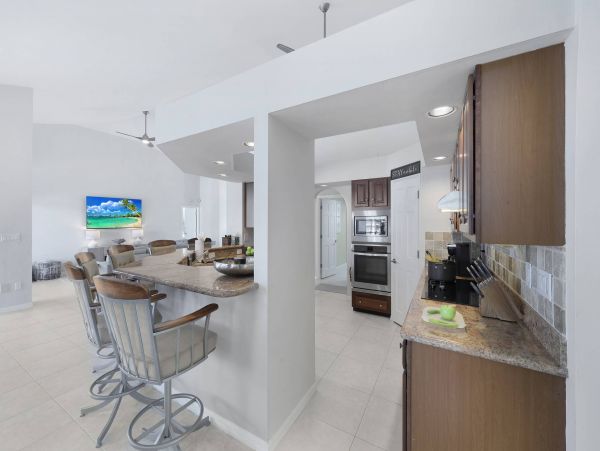 Marco Island 3 Bedroom House with Pool & Canal View
