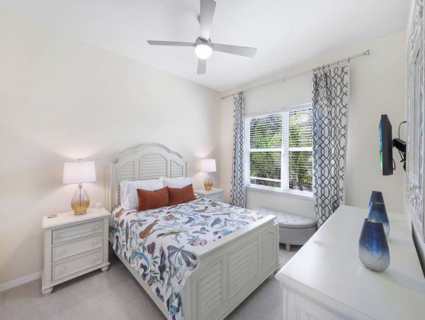Marco Island 3 Bedroom House with Pool & Canal View