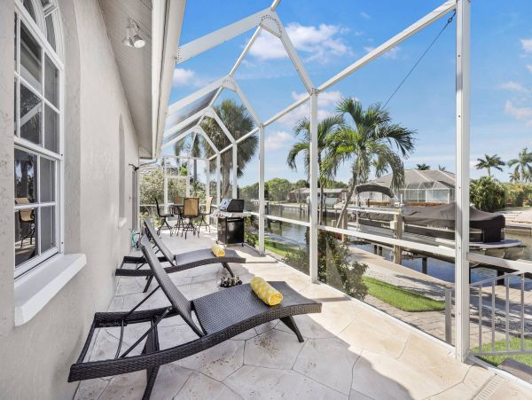 Marco Island 3 Bedroom House with Pool & Canal View
