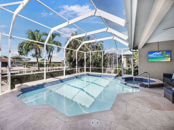 Marco Island 3 Bedroom House with Pool & Canal View