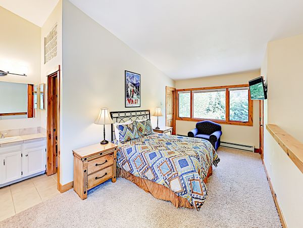 Vail Lionshead Home 1022610