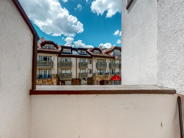 Vail Lionshead Home 1022615