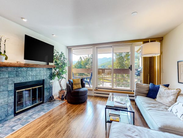 Mountain Vacation Rental with 2 Bedrooms in Vail