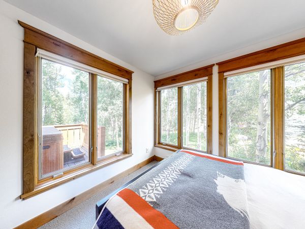 Vail Lionshead Home 1022618
