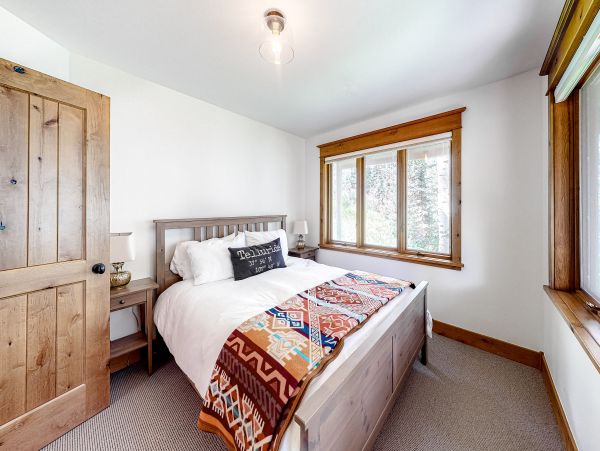 Vail Lionshead Home 1022618