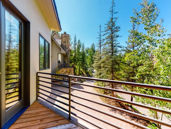 Vail Lionshead Home 1022622
