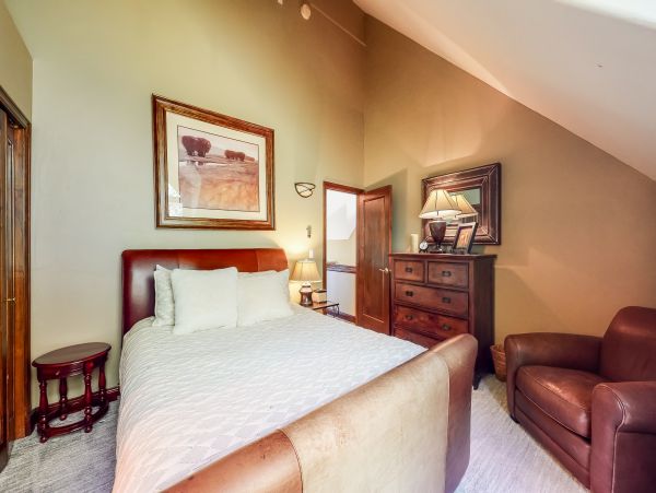 Vail Lionshead Home 1022622