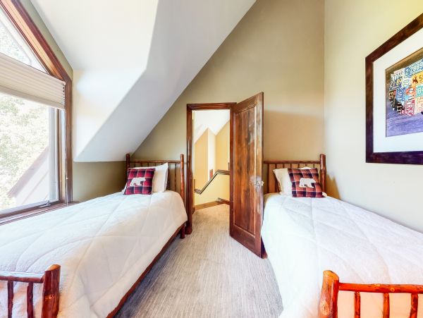 Vail Lionshead Home 1022622