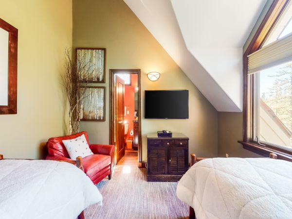 Vail Lionshead Home 1022622