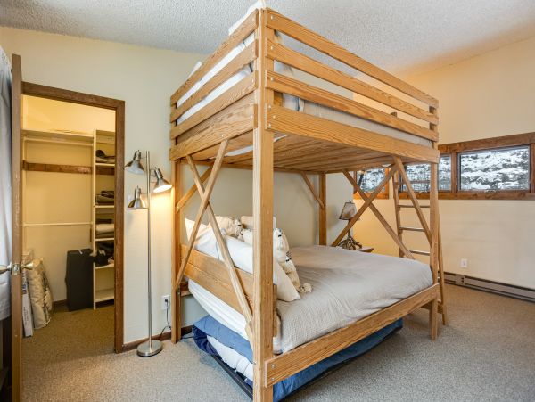 Vail Lionshead Home 1022624