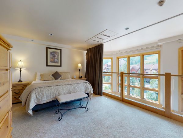 Vail Lionshead Home 1022625