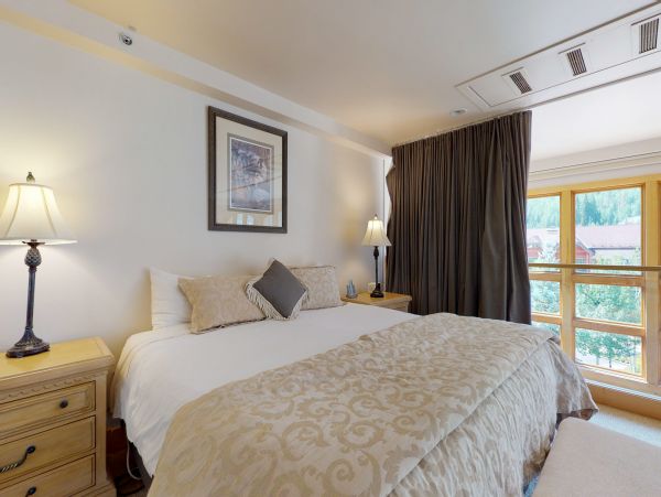 Vail Lionshead Home 1022625