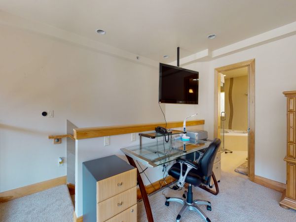Vail Lionshead Home 1022625
