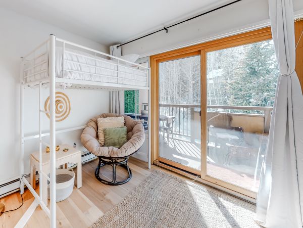 Vail Lionshead Home 1022631