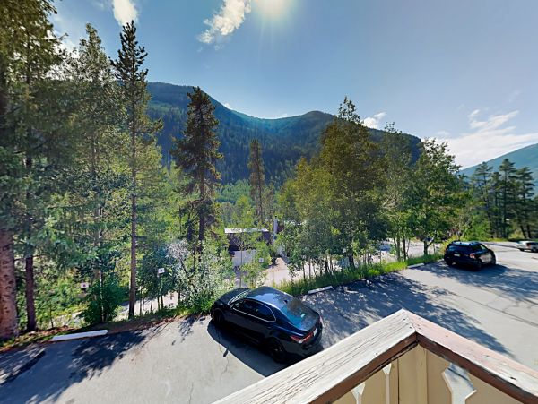 One block to East Vail shuttle