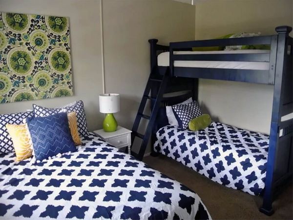 Sanibel 2 Bedroom Condo with Lanai & Ocean View