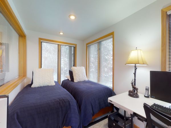 Vail Lionshead Home 1022641