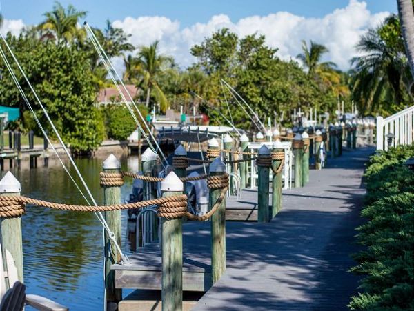 Charming Sanibel 3 Bedroom Condo Sleeps 6