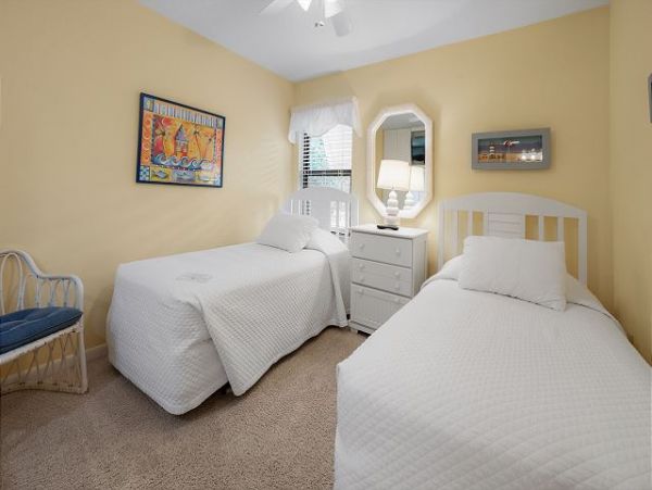 Lovely 2 Bedroom Condo in Sanibel Sleeps 4