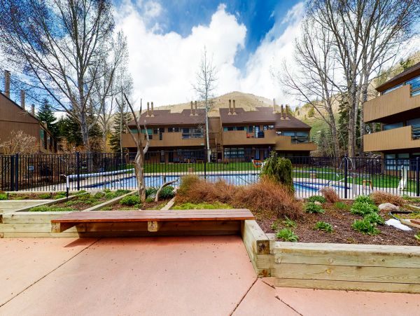 Vail Lionshead Home 1022649