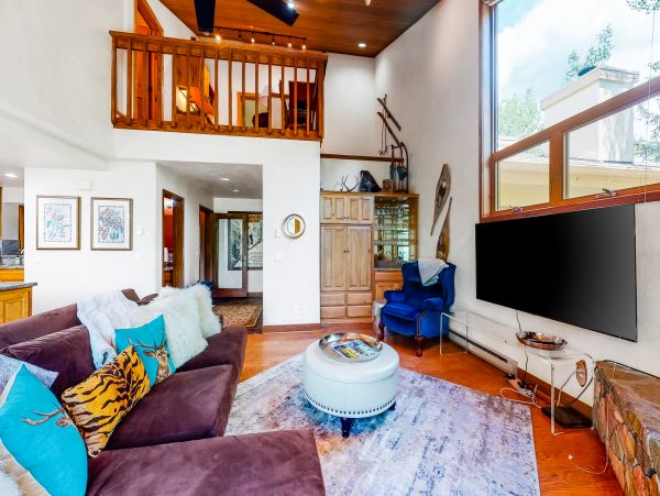 Vail Lionshead Home 1022654