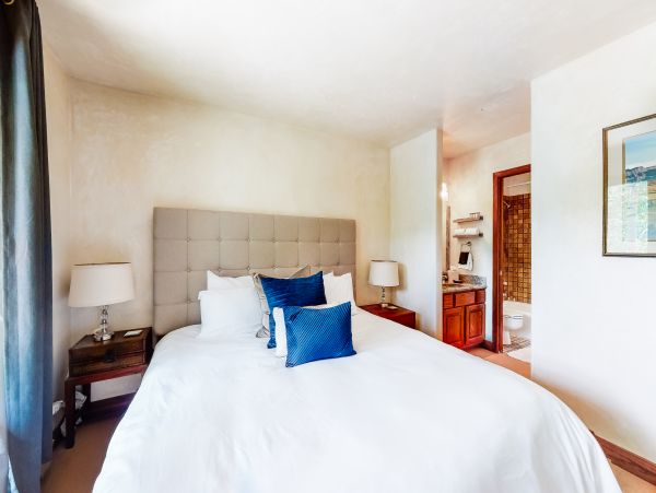 Vail Lionshead Home 1022654