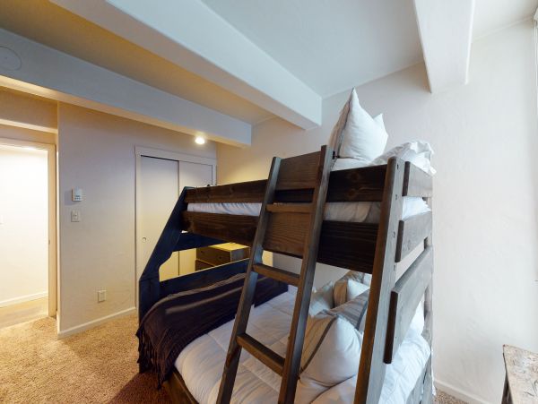 Vail Lionshead Home 1022656