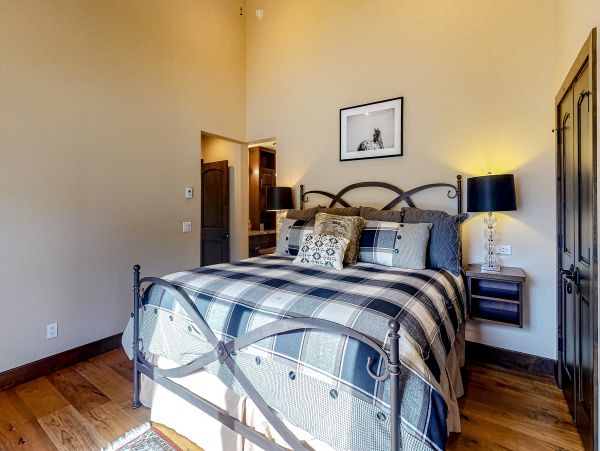 Vail Lionshead Home 1022659
