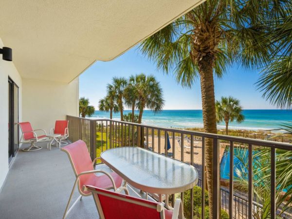 Oceanfront Three Bedroom Vacation Condo in Panama City Beach