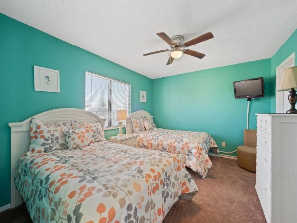 Oceanfront Three Bedroom Vacation Condo in Panama City Beach