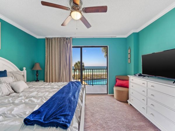 Oceanfront Three Bedroom Vacation Condo in Panama City Beach