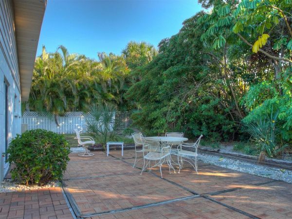 Lido Key Vacation Home Three Bedroom