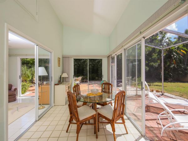 Lido Key Vacation Home Three Bedroom