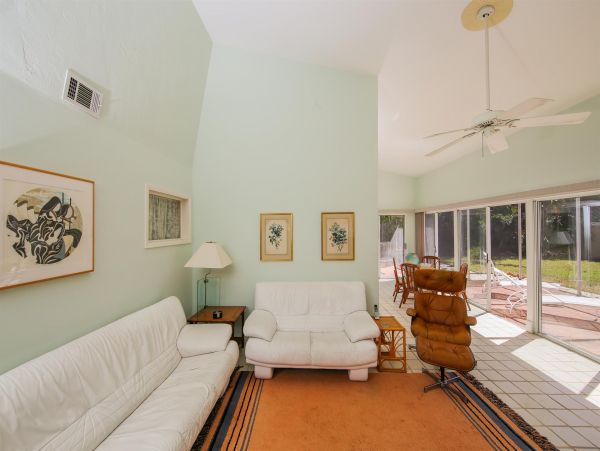 Lido Key Vacation Home Three Bedroom