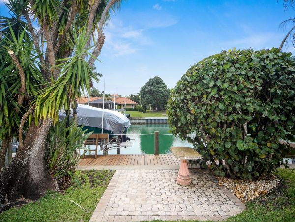 Lido Vacation Home Four Bedroom